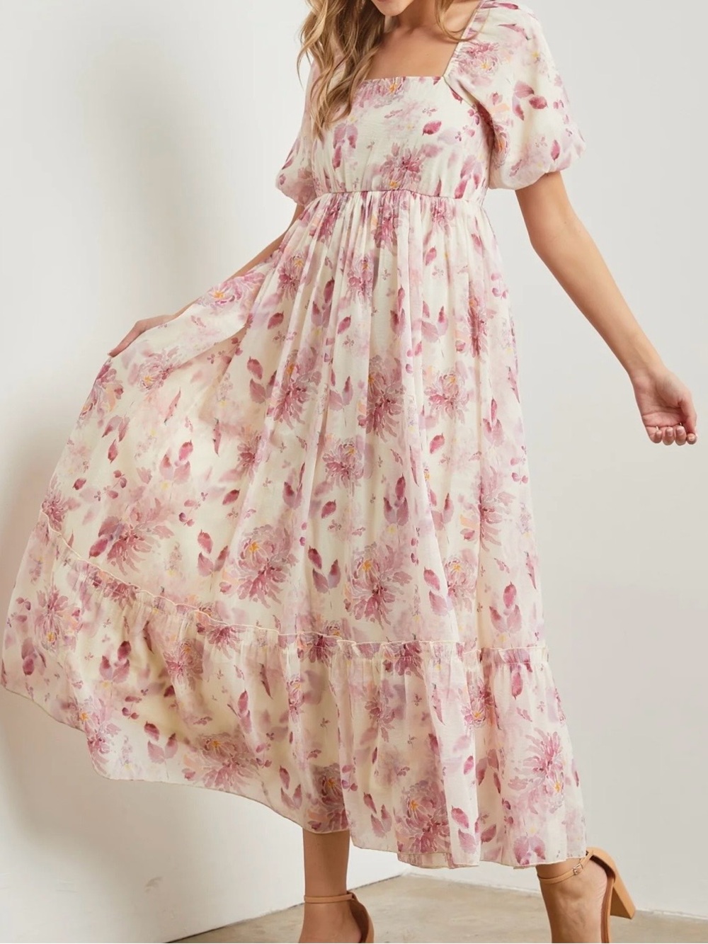 Beautiful Floral Puff-Sleeve Maxi Dress in Blush Pink